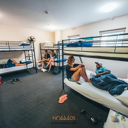โนแมดส์เมลเบิร์นแบ็คแพคเกอร์ Hostel ภายนอก รูปภาพ