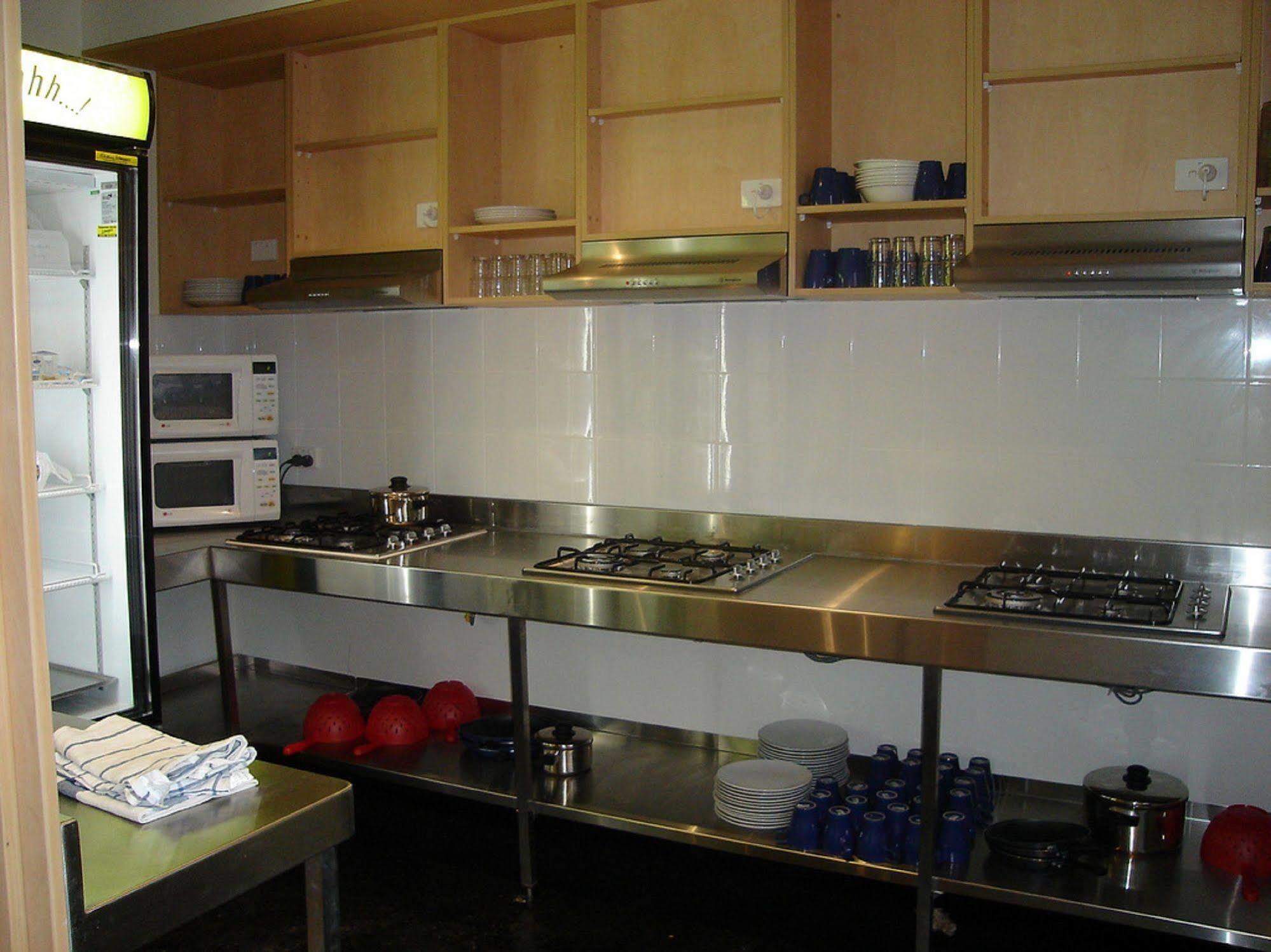 โนแมดส์เมลเบิร์นแบ็คแพคเกอร์ Hostel ภายนอก รูปภาพ
