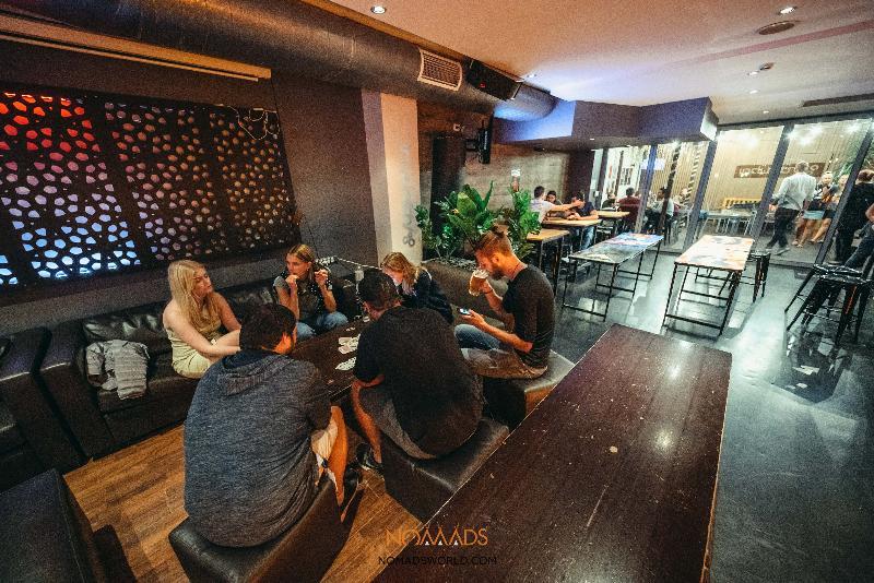 โนแมดส์เมลเบิร์นแบ็คแพคเกอร์ Hostel ภายนอก รูปภาพ