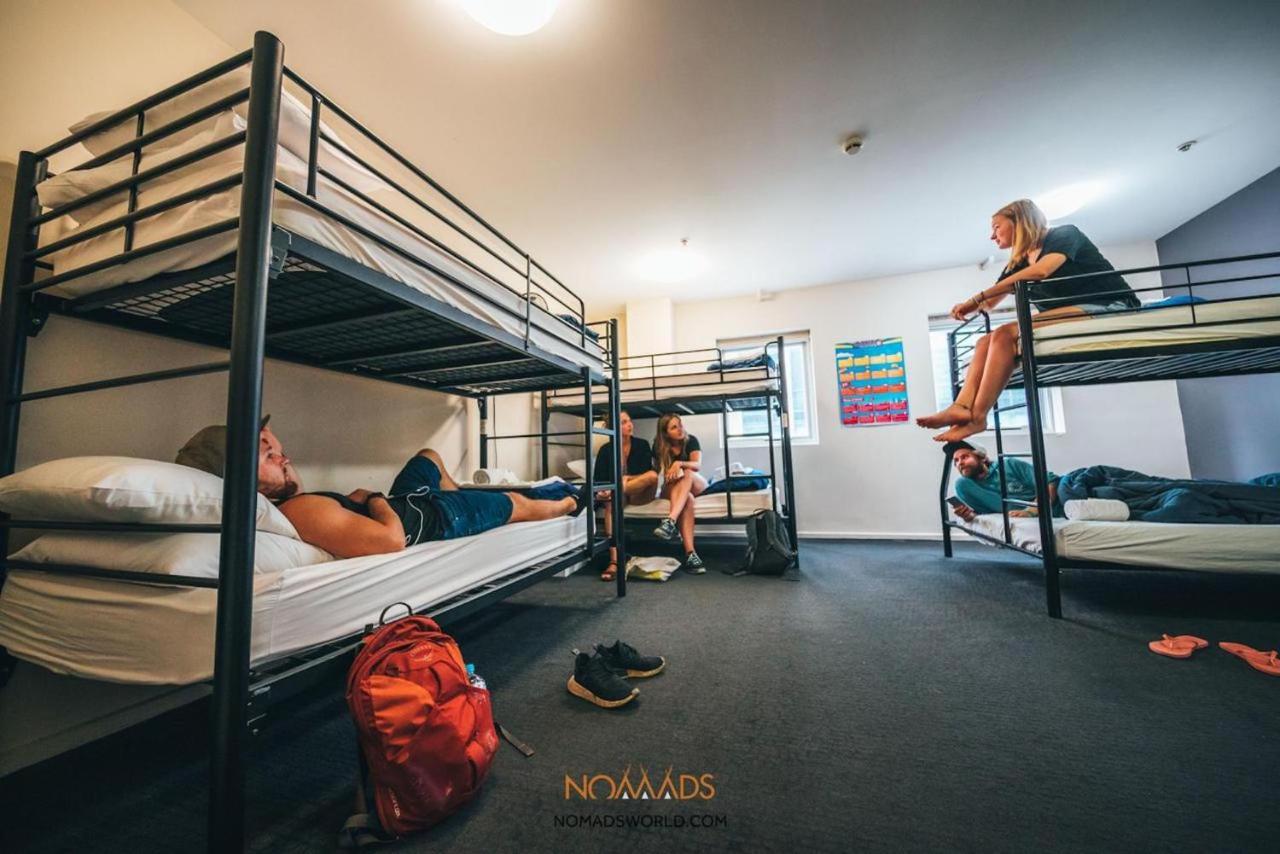 โนแมดส์เมลเบิร์นแบ็คแพคเกอร์ Hostel ภายนอก รูปภาพ